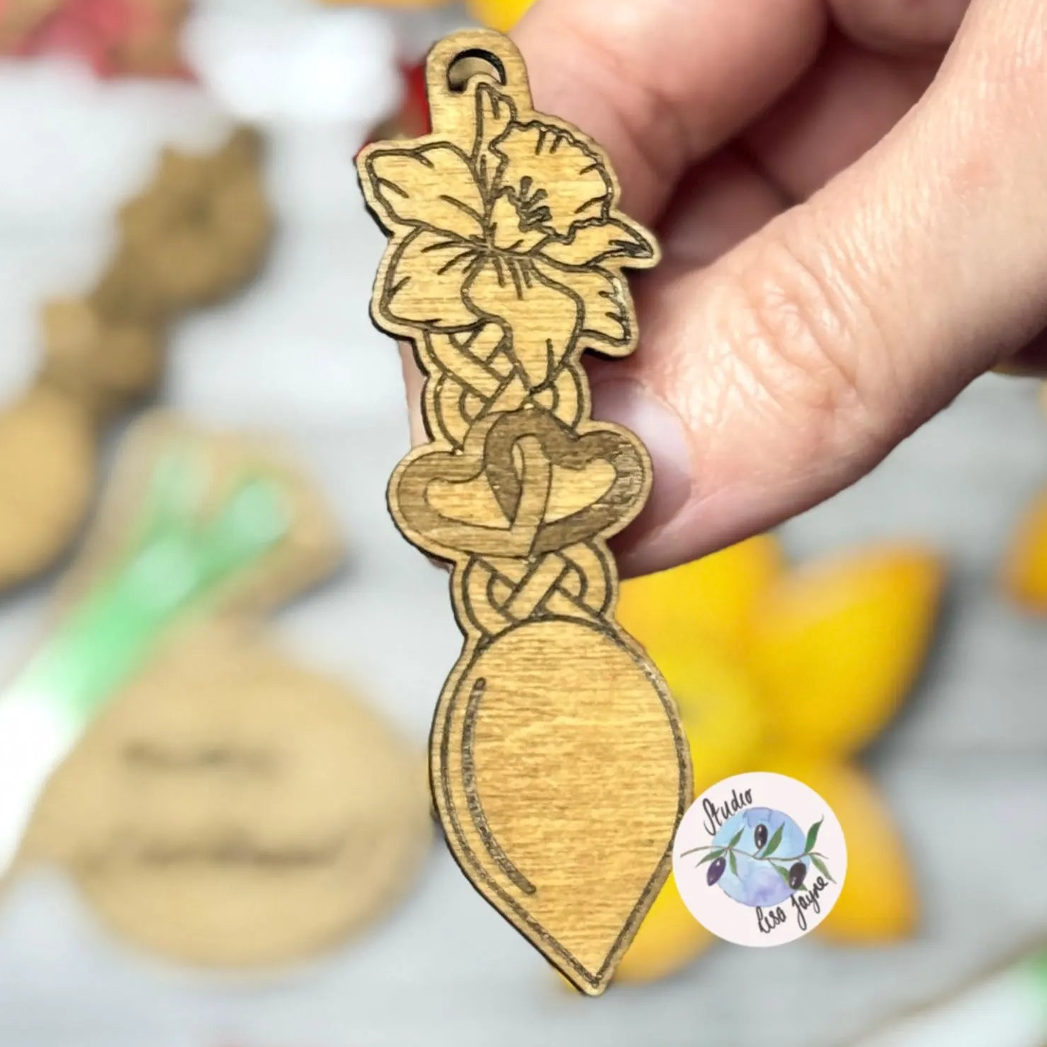 Welsh Love Spoon Wooden Brooch Badge St David’s Day Handmade