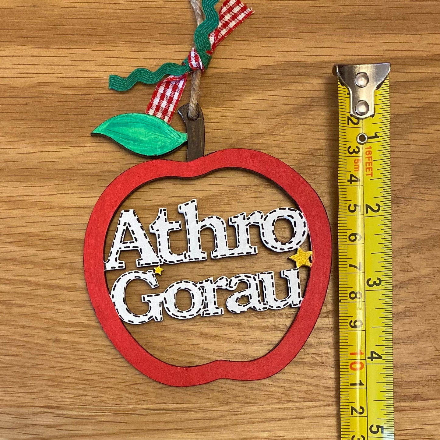 Welsh Best Teacher Gift.  Athro Gorau (male) | Athrawes Orau (female)