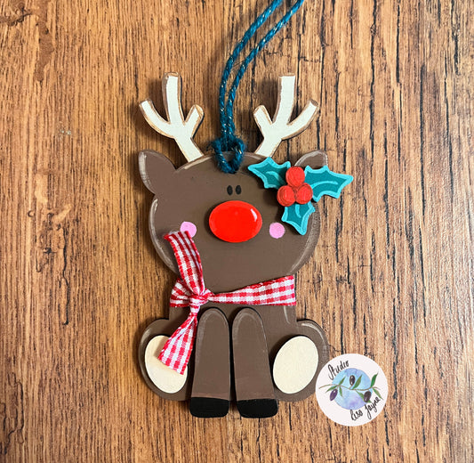 Reindeer Sitting Christmas Tree Decoration