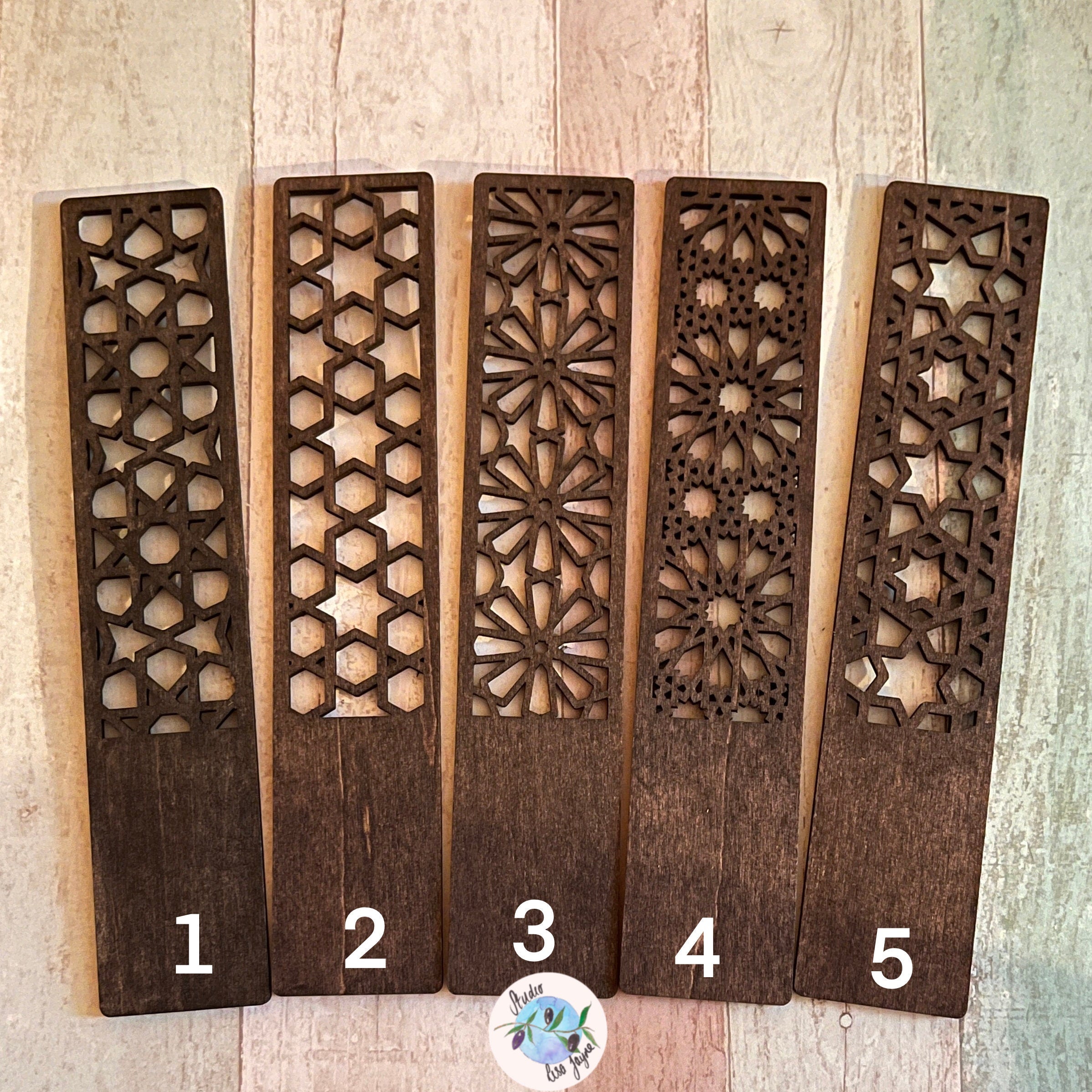 Cut Out Lattice Geometric Effect Wooden Bookmark