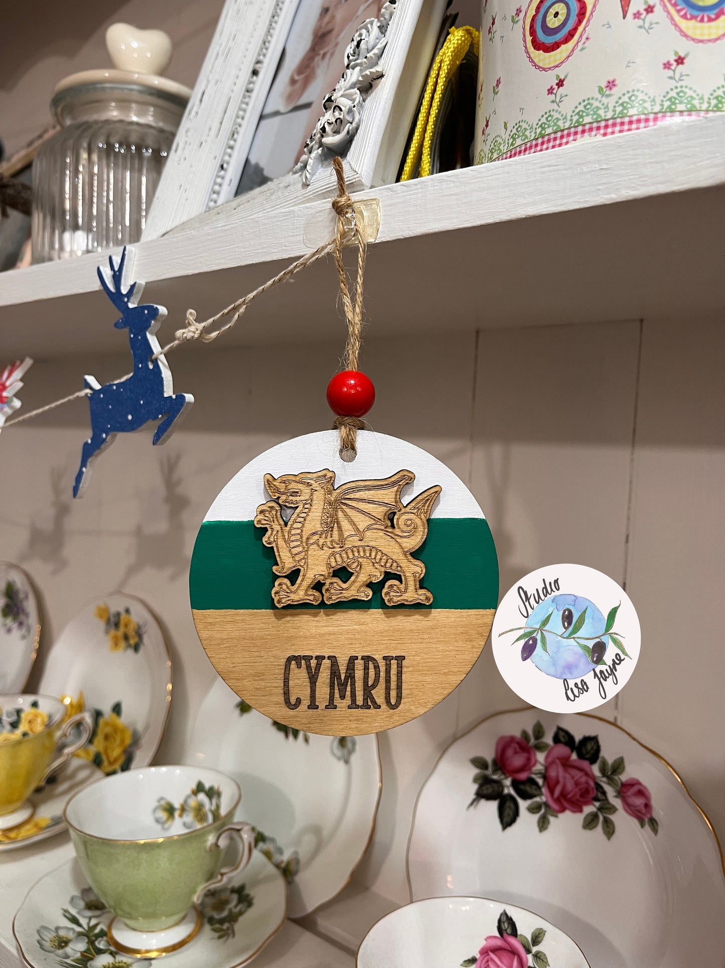 Cymru|Wales Flag Hand Painted Wooden Decoration