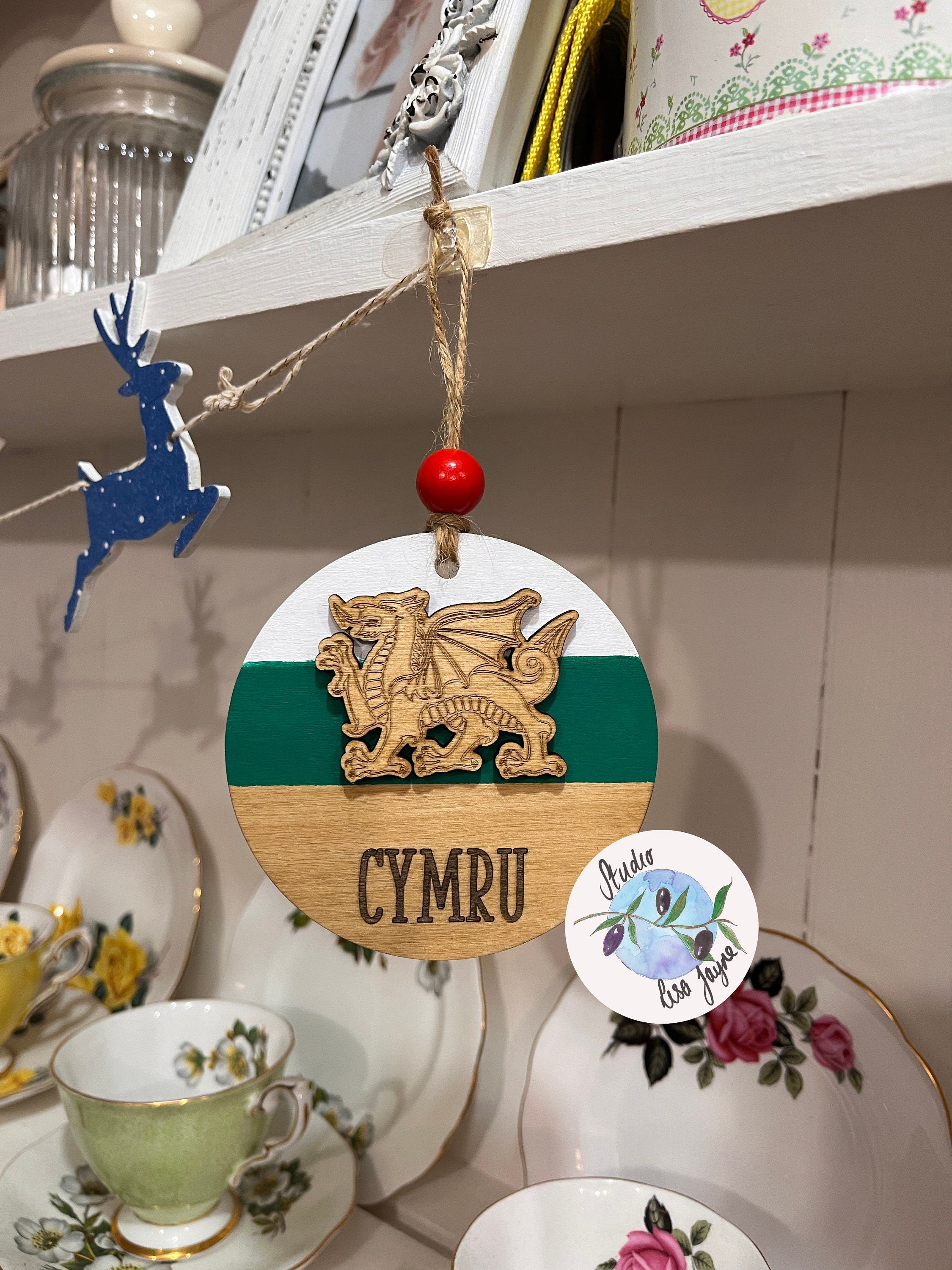 Cymru|Wales Flag Hand Painted Wooden Decoration