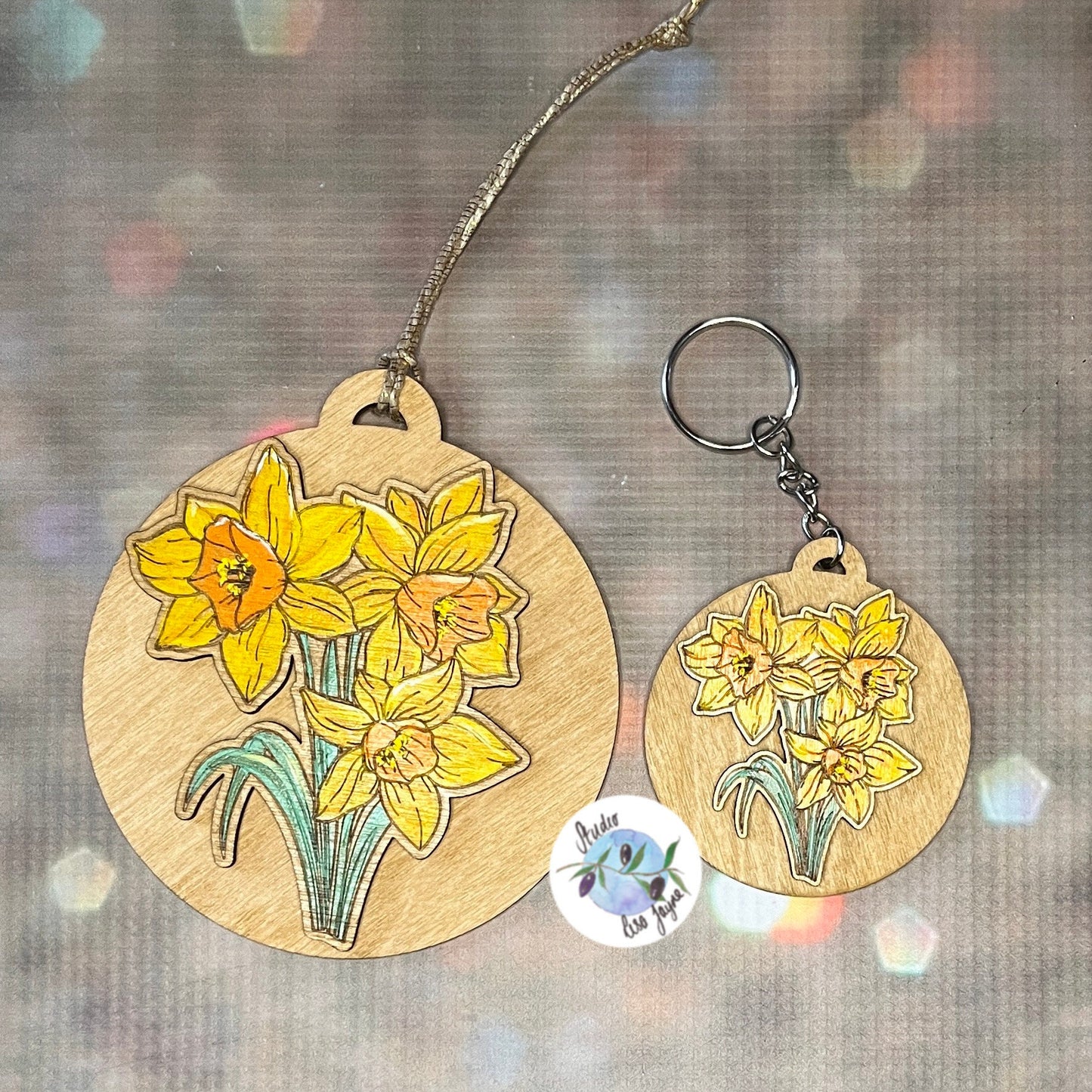 Daffodil Handpainted Wooden Hanging Decor