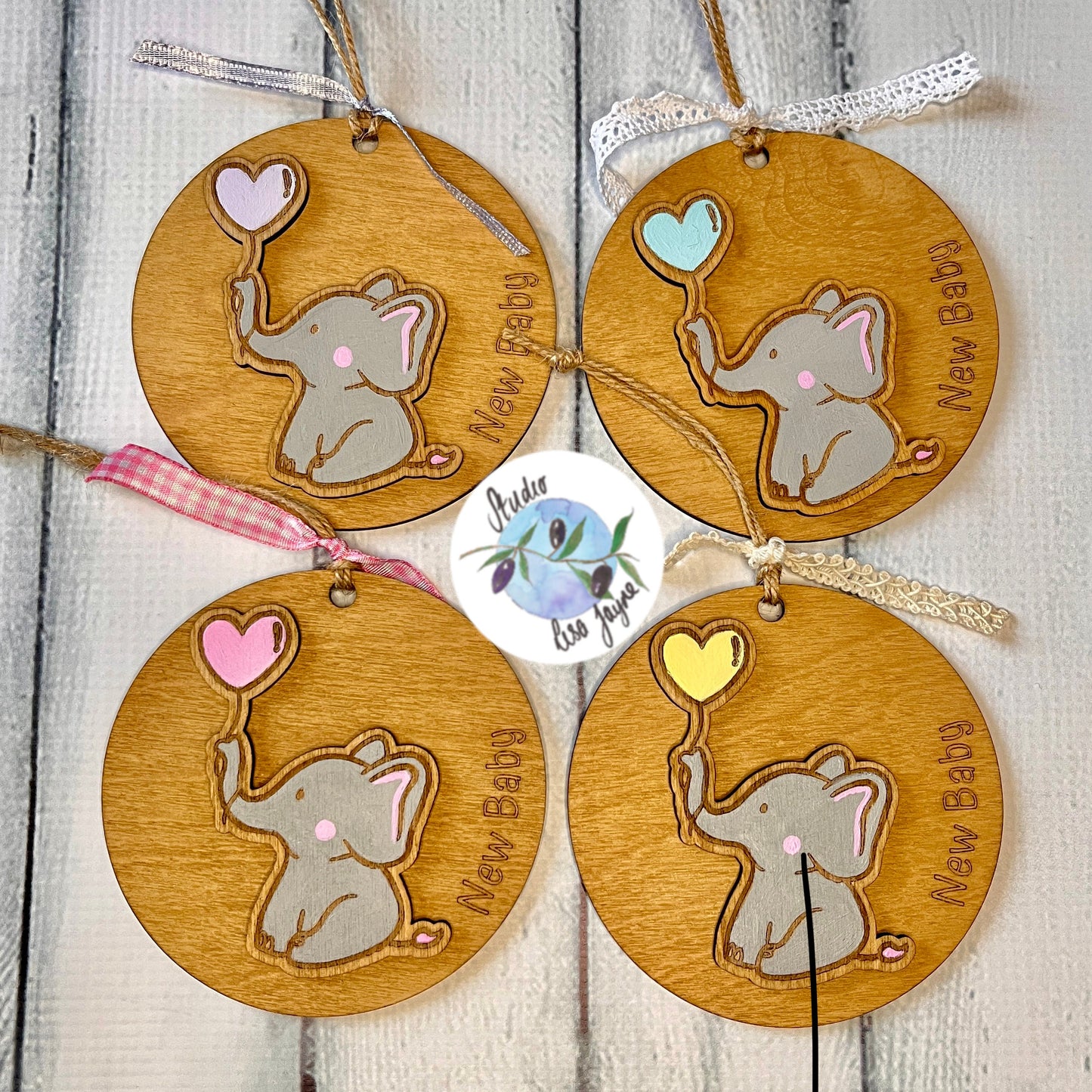 New Baby Hanging Wooden Decor Elephant and Balloon