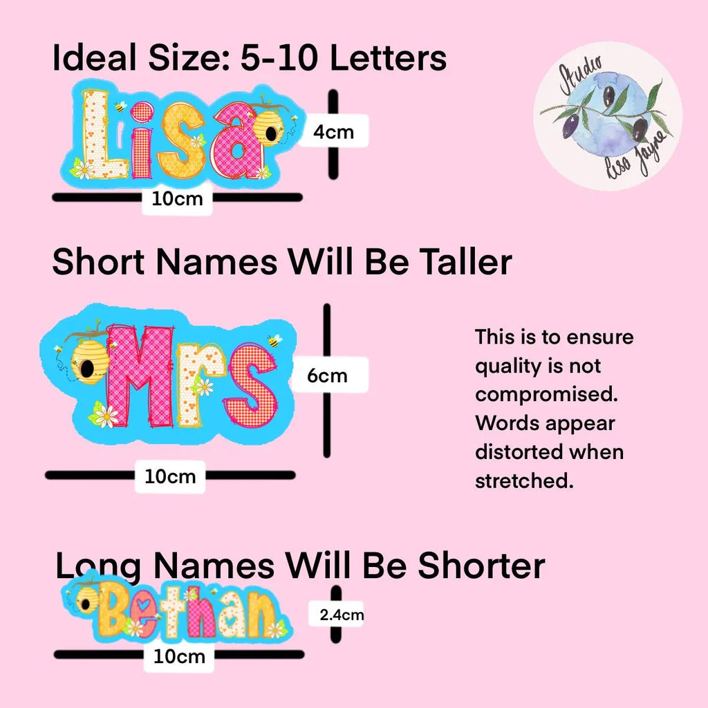 Chart showing the ideal size of personalized name stickers with examples and measurements.
