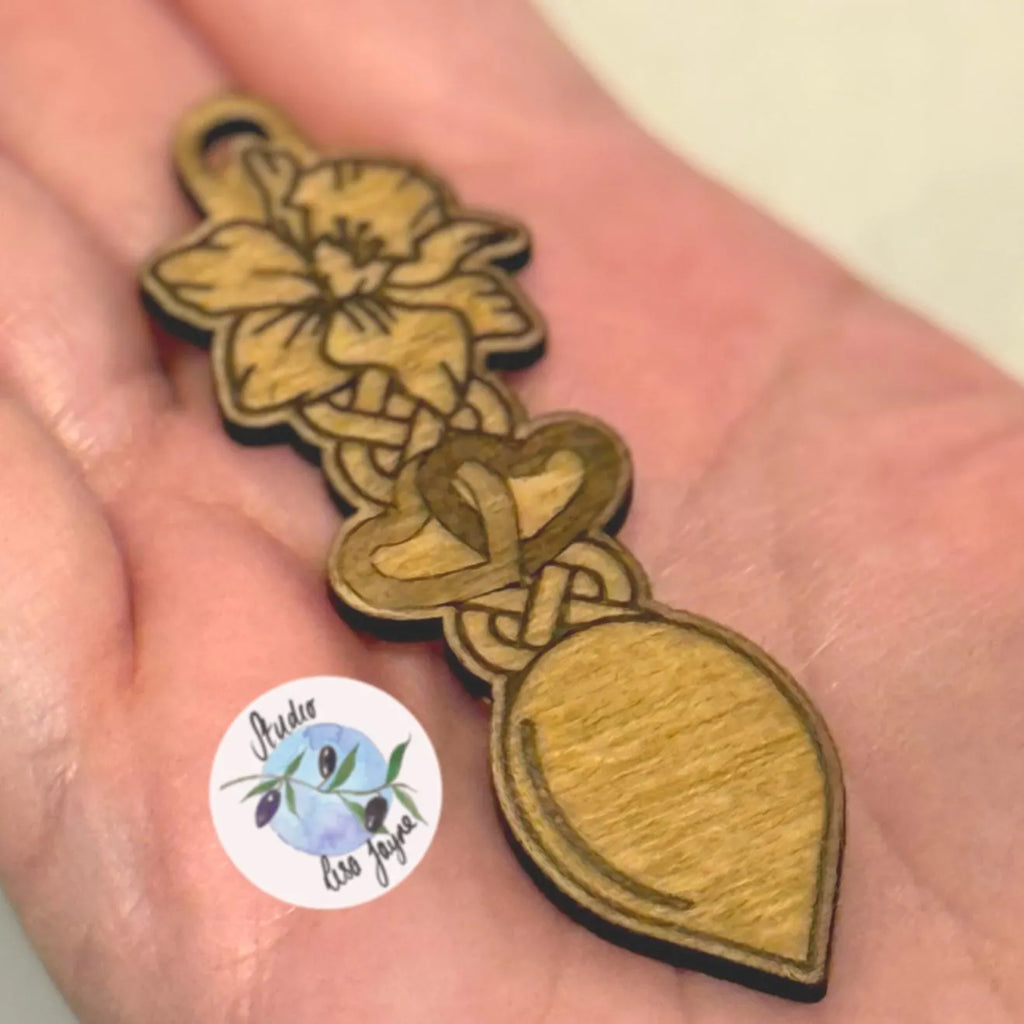 Welsh Love Spoon Wooden Brooch Badge St David’s Day Handmade