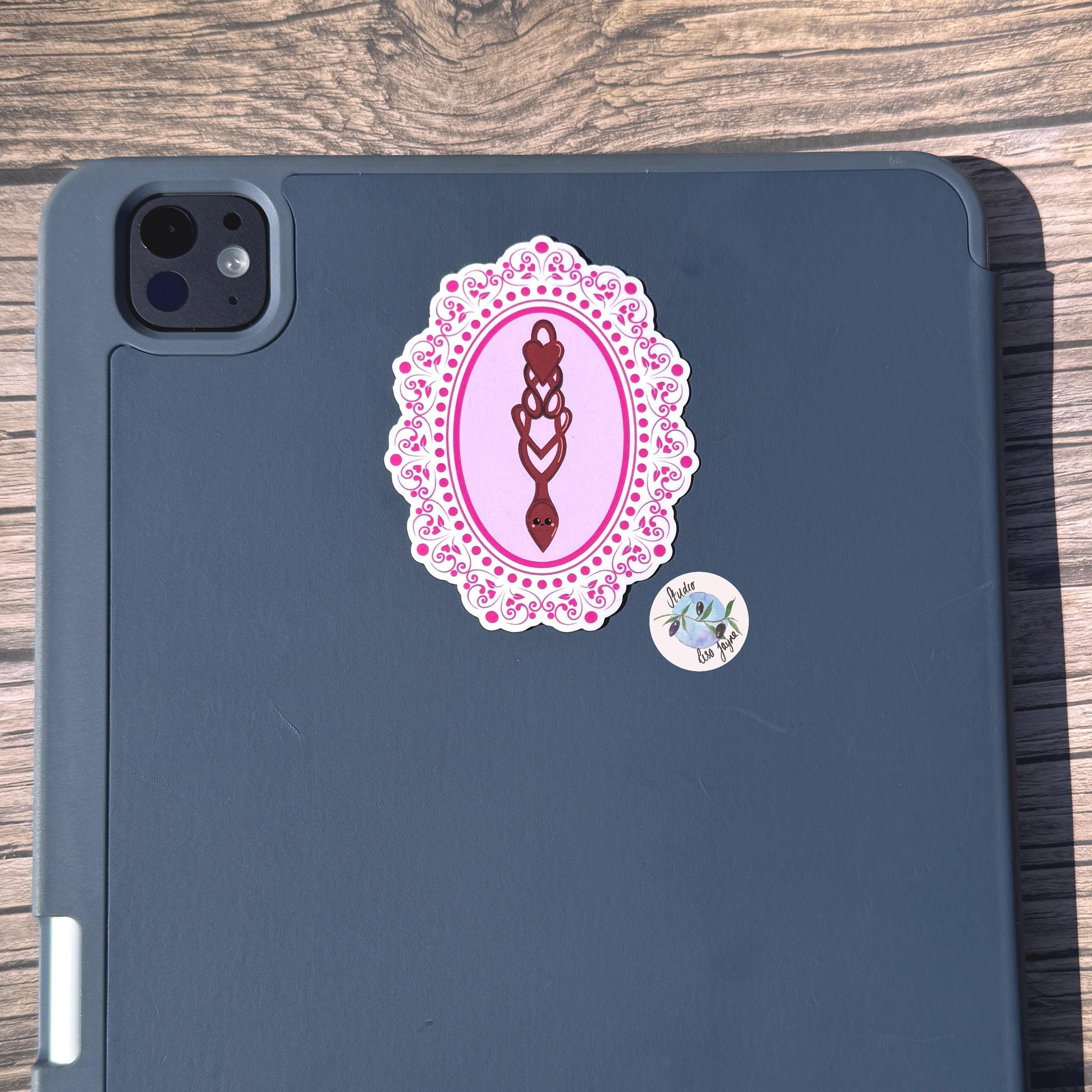 Welsh Lovespoon Waterproof Vinyl Sticker Cymru Cymraeg St David’s Day
